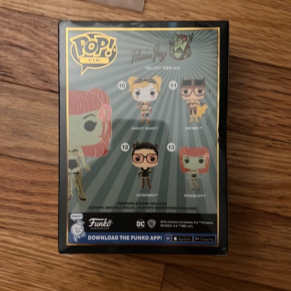 DC Comice Bombshells Poison Ivy Limited Edition Chase Funko Pop Pin - Picture 3 of 8